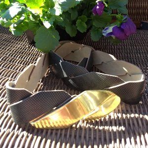 3/$25 vintage 80s black pebbled faux leather adjustable link belt NWOT